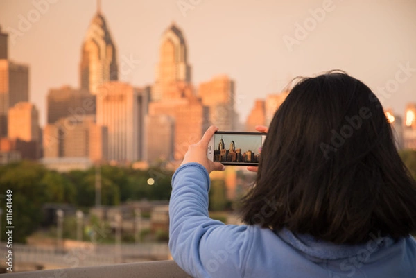 Obraz Tourist taking a photo of Philadelphia