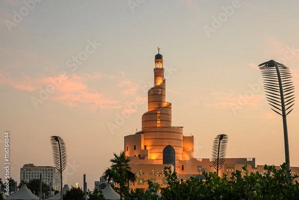 Obraz masjid in souq waqif area in doha qatar