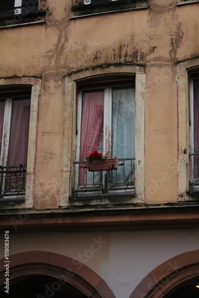 Obraz old windows in the building