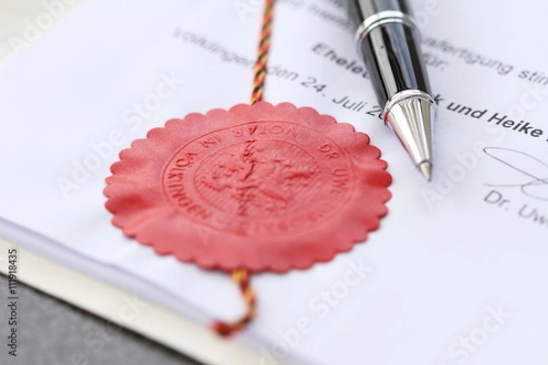 Obraz Zawarcie umowy z pieczęcią notarialną