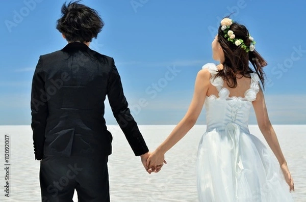 Fototapeta ウユニ塩湖　ウェディング