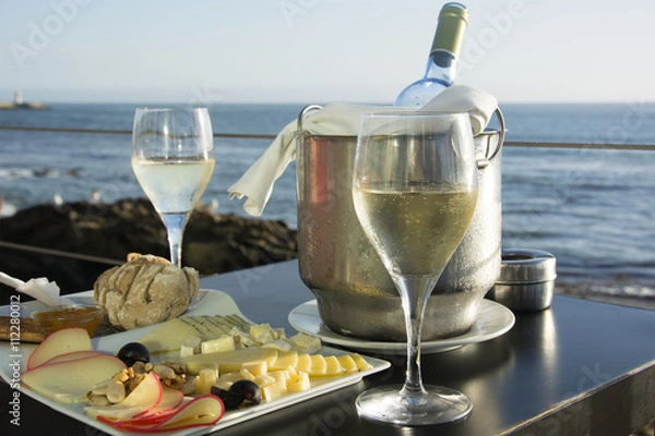 Obraz Wine and Cheese by the Atlantic Ocean