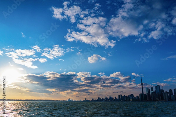 Fototapeta 夕暮れのシルエットスカイライン