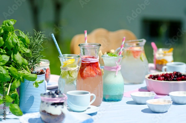 Obraz Gartenparty Tischdeko
