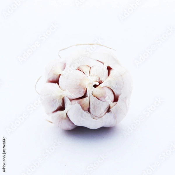 Obraz Garlic isolated on white background