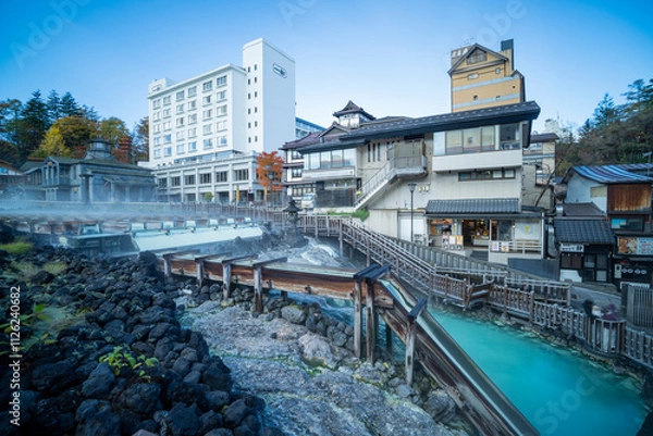 Obraz 群馬県草津町　草津温泉の湯畑の風景