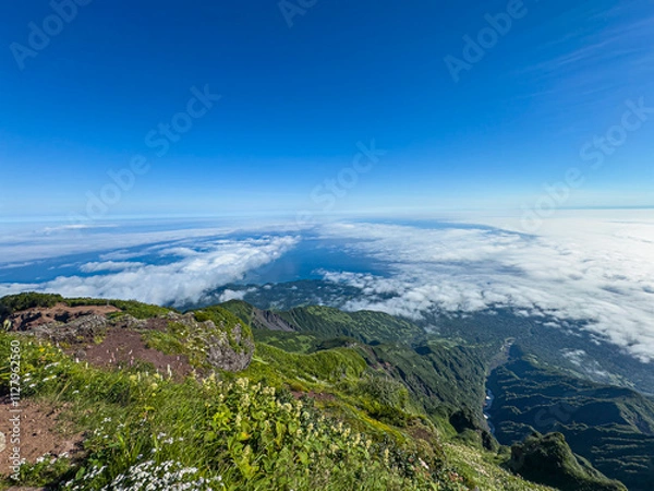 Obraz 利尻島利尻山（利尻富士）の山頂からの眺め