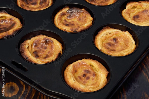 Obraz Pastéis de Nata in Muffinform