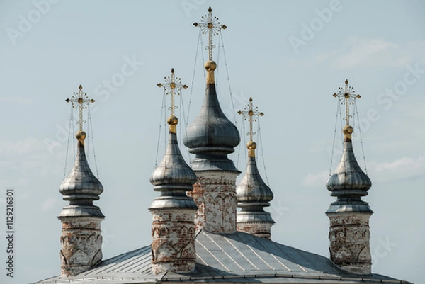 Fototapeta View from above on the temple in Pereslavl-Zalessky