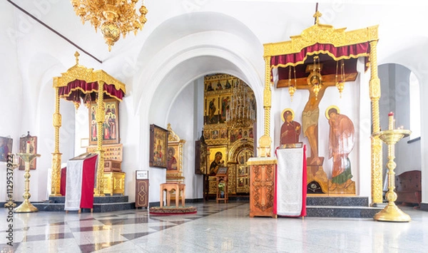 Fototapeta Interior of the Transfiguration Cathedral at Spaso-Preobrazhensky Monastery in Murom. Vladimir region, Russia