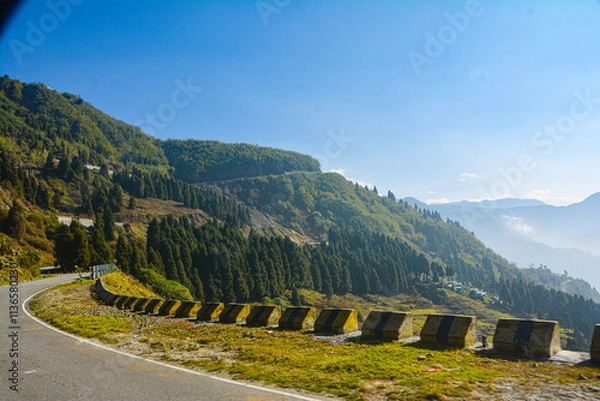 Obraz road in mountains in gangtok sikkim