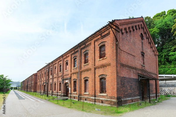 Fototapeta 舞鶴赤れんがパーク -文部科学省所管倉庫・赤れんがロード-