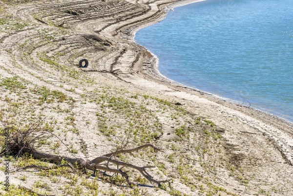 Obraz Lago di Occhito dalla costa pugliese.