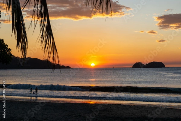 Obraz panoramic view of sunset at coco beach costa rica
