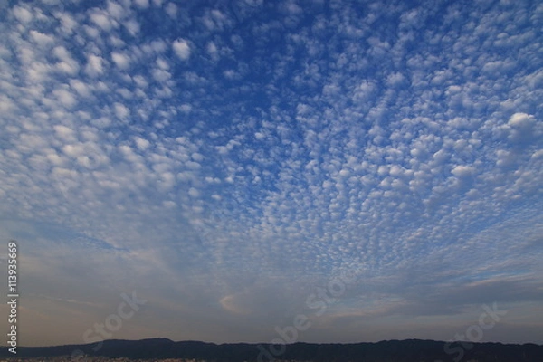 Obraz cirro-cumulus; mackerel sky