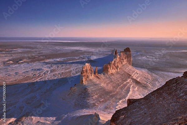 Fototapeta On the Ustyurt Plateau.
Uplands of the Ustyurt plateau.
Desert and plateau Ustyurt or Ustyurt plateau is located in the west of Central Asia, particulor in Kazakhstan, Turkmenistan and Uzbekistan.
