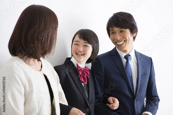 Fototapeta 娘と両親