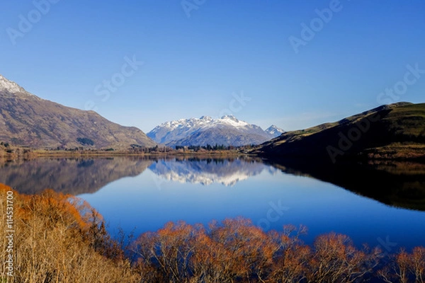 Obraz A beautiful reflection at Lake Hayes, New Zealand