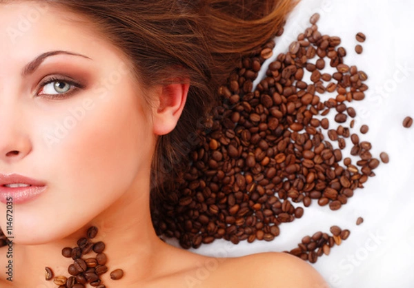 Obraz woman's face with coffee  beans