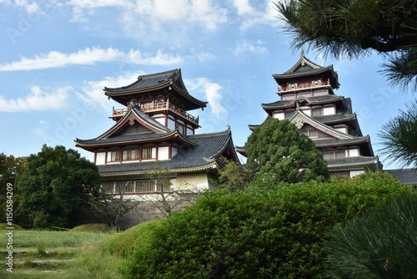 Fototapeta 伏見桃山城　大天守と小天守(京都市伏見区)