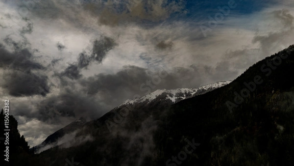 Obraz Mt Baker highway Whatcom County Washington fresh snow and fall leaves November 2024 on Mt Baker Highway near ski area