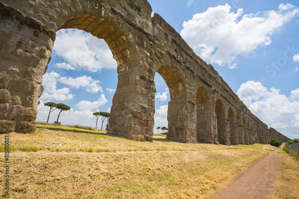 Obraz Ruins of the Aqua Claudia in Parco degli Acquedotti in Rome, Italy
