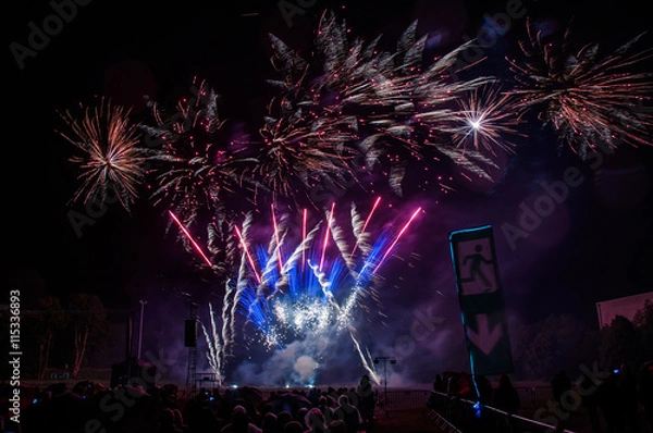 Fototapeta Pyro Games