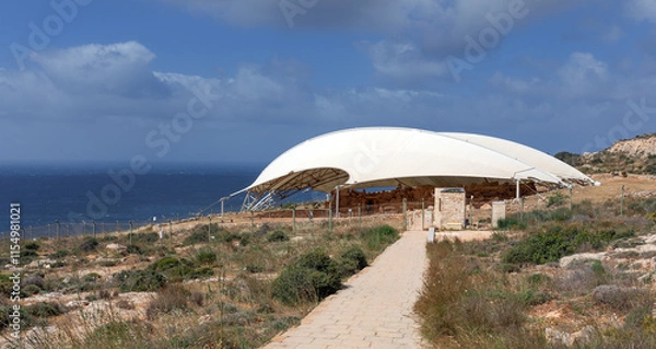 Obraz Mnajdra megalithic temple complex, on the southern coast of the Mediterranean island of Malta