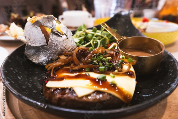 Obraz Beef with potatoes and vegetables on a plate