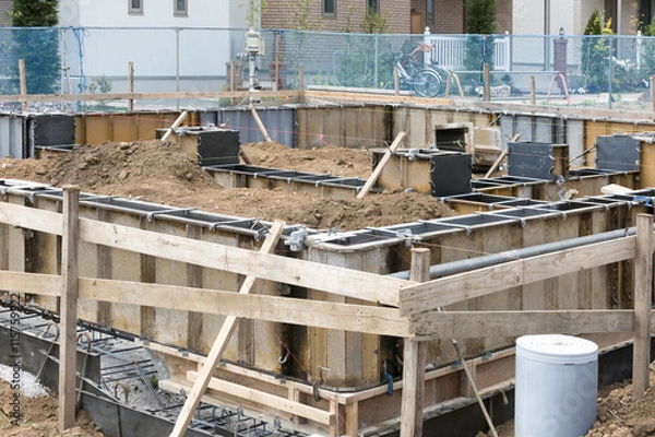 Fototapeta 住宅　工事現場　基礎工事　土台　コンクリート　型枠　配筋　ベタ基礎　耐震性
