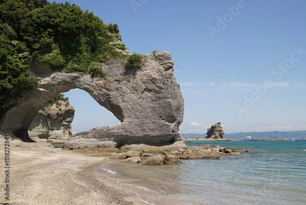 Fototapeta 北浜の洞門