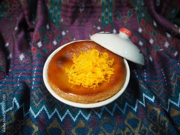 Fototapeta Thai Custard with Golden Threads Topping 