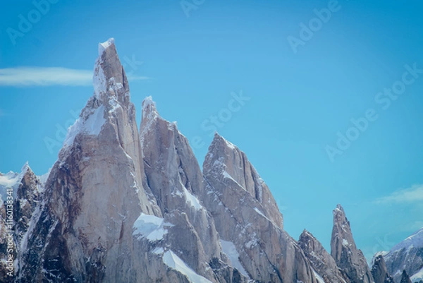 Obraz Mountans peak with blue sky and cloud