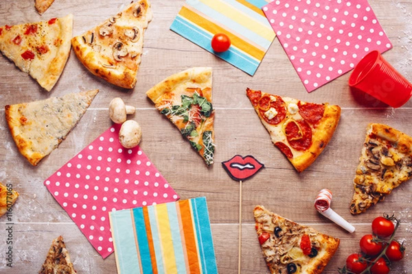 Obraz impreza z pizzą