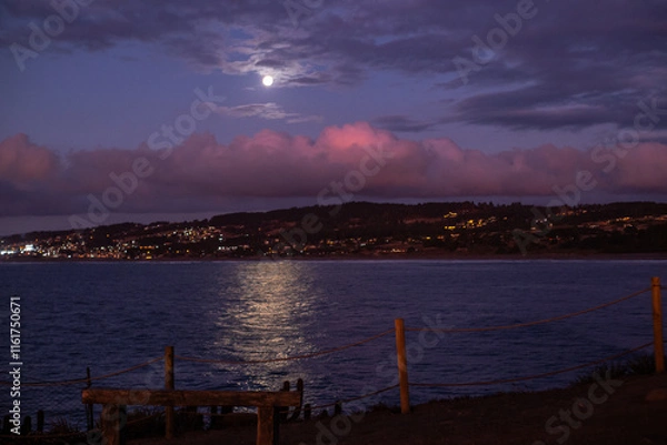 Obraz Full moon reflection over the sea