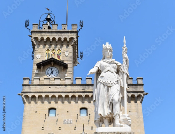 Fototapeta Public Palace and the Statue of Liberty of Saint Marino, City of San Marino, Republic of San Marino