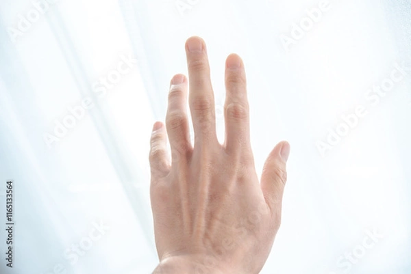 Fototapeta 化粧品の男性の手モデル