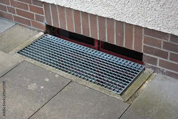 Obraz Kellerfenster mit Gitter