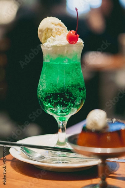 Fototapeta クリームソーダ　喫茶店