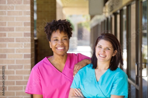 Obraz Zadowolone pielęgniarki w pracy.