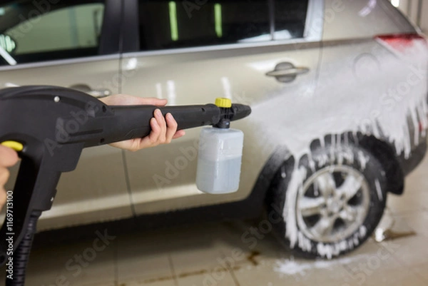 Obraz The High Pressure Car Cleaning Tool is used for efficient car cleaning and maintenance