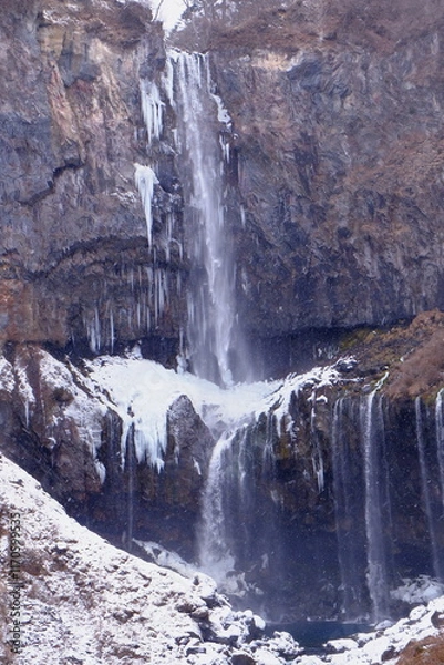 Fototapeta 冬の華厳の滝　長時間露光