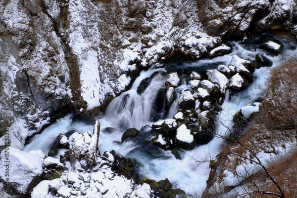 Obraz 冬の華厳の滝　長時間露光