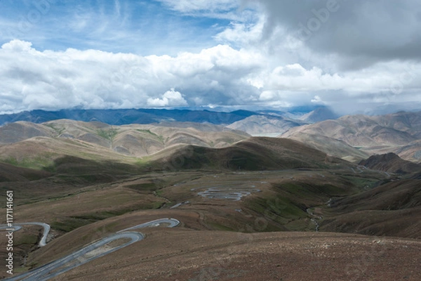 Obraz Pang La Pass (5,200m) is the last pass before reaching Mount Everest Base Camp, between Shigatse and Rongbuk, Tibet, China
