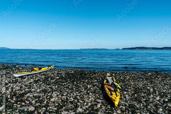 Fototapeta Kayaks on beach at Orcas Island in the San Juan Islands in the Pacific Northwest in Washington 