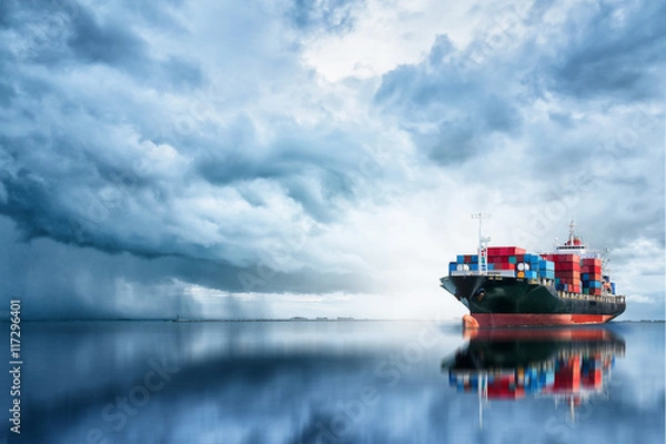 Fototapeta Międzynarodowy kontener towarowy w oceanie, transport towarowy, wysyłka, statek morski