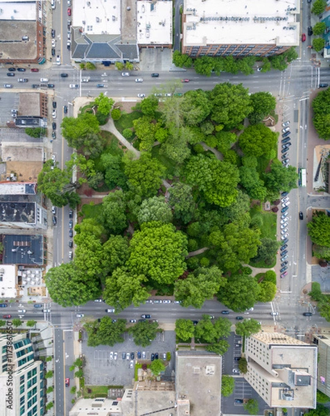 Obraz Nash square in Raleigh on a bright day.