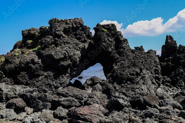 Obraz 맑은하늘 돌과 어우러진 바다 풍경 제주 제주시 구좌읍 종달리 고망난돌