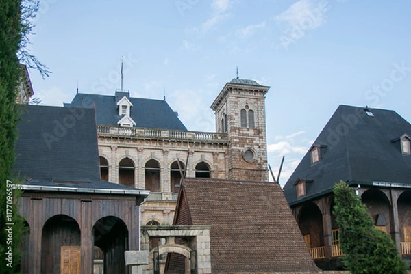 Fototapeta Ancient house built during kingdom's time of Madagascar 