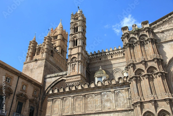 Fototapeta architectural details of Palermo Cathedral in Sicily, Italy 
